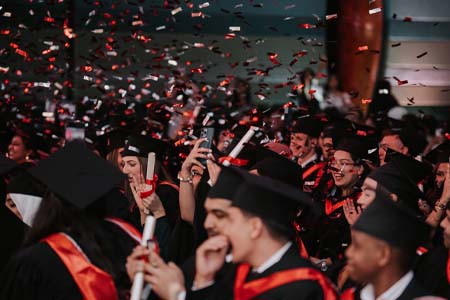 как поступить в Middlesex University, Dubai как поступить в Middlesex University, Dubai